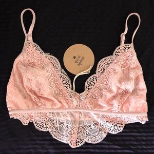 *NEW* Baby Pink Lace Bralette
